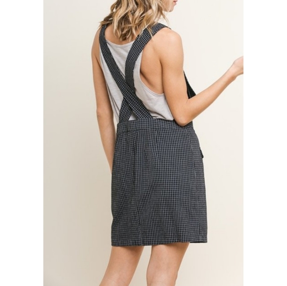 FINAL SALE 🆕🌿CHECKERED OVERALLS DRESS🌿 - Picture 3 of 4